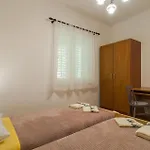 2 Bedroom Beautiful In * Supetar